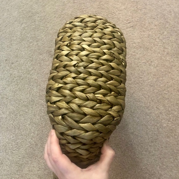 Stunning Woven Draw String Purse 👜 - Picture 9 of 11